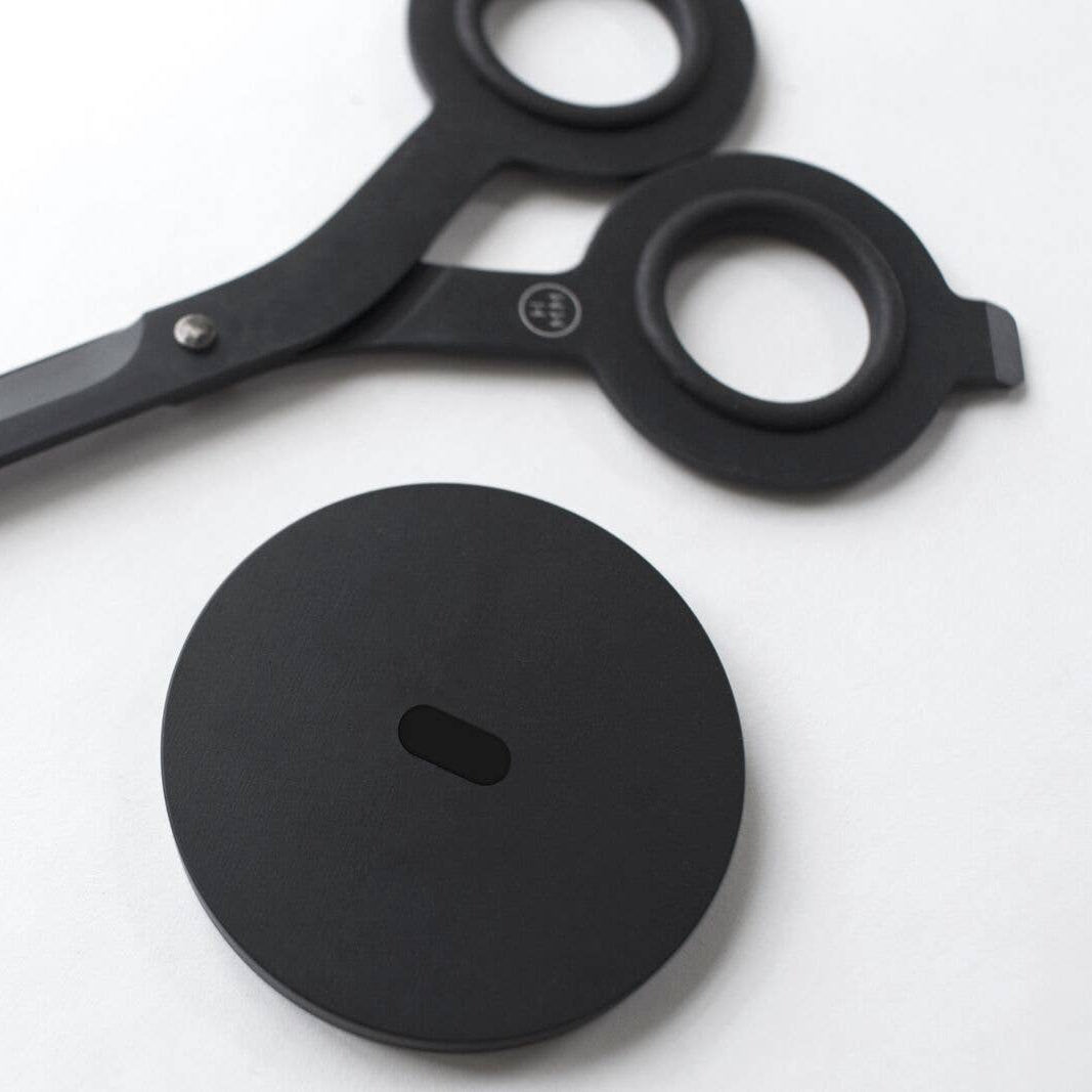 Black Scissors with Magnetic Base