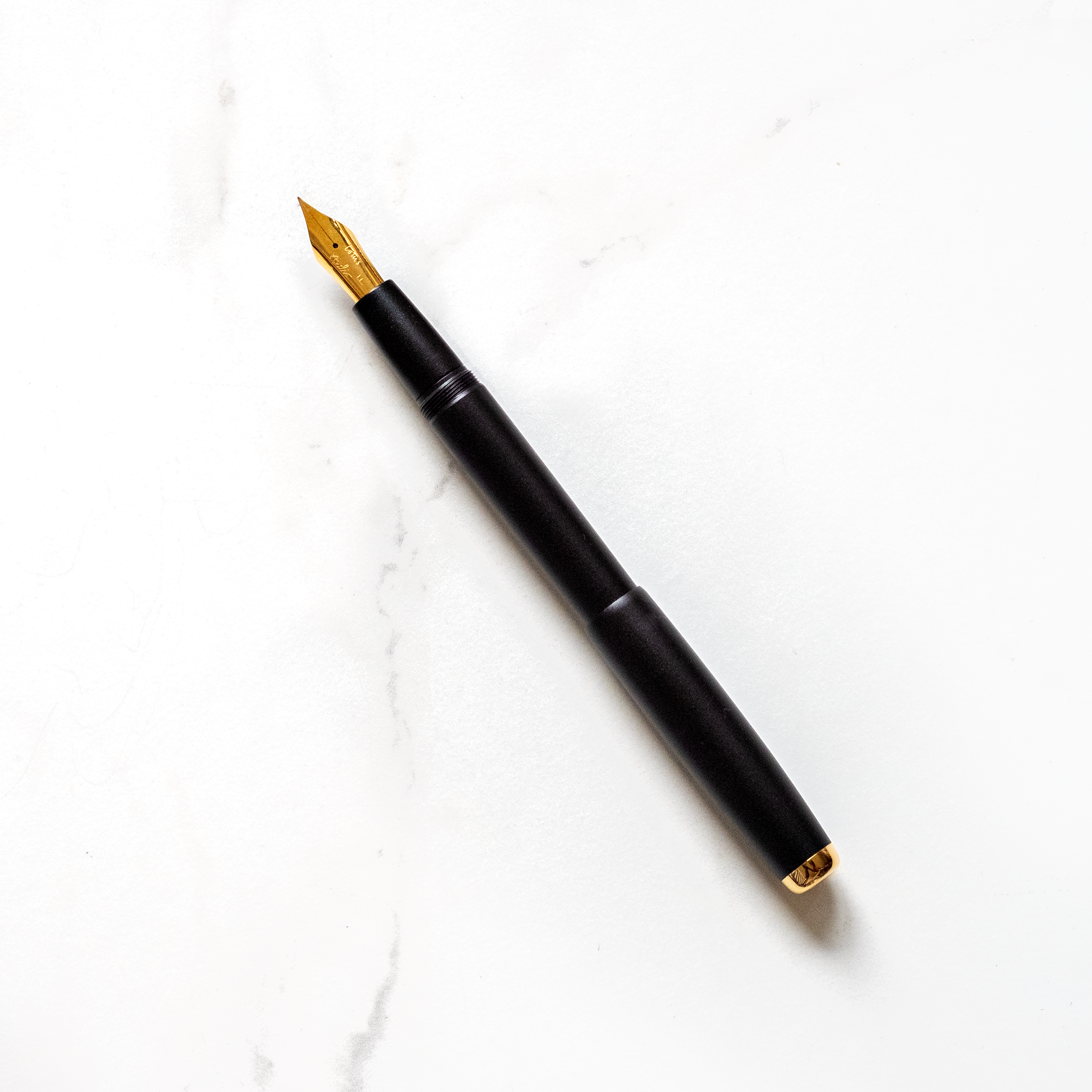 Toms_Studio_The_Studio_Fountain_Pen_Black.png