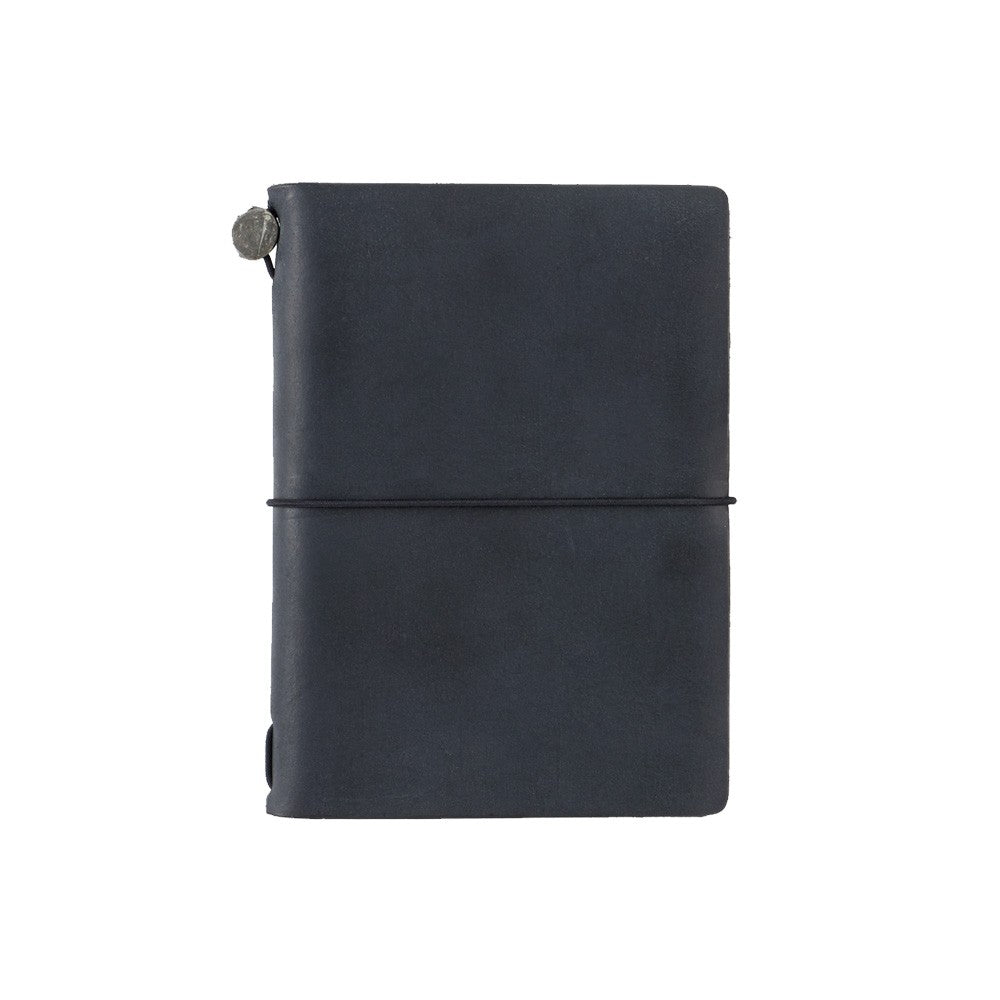 Travelers_Notebook_Leather_Cover_Passport_Black.jpg