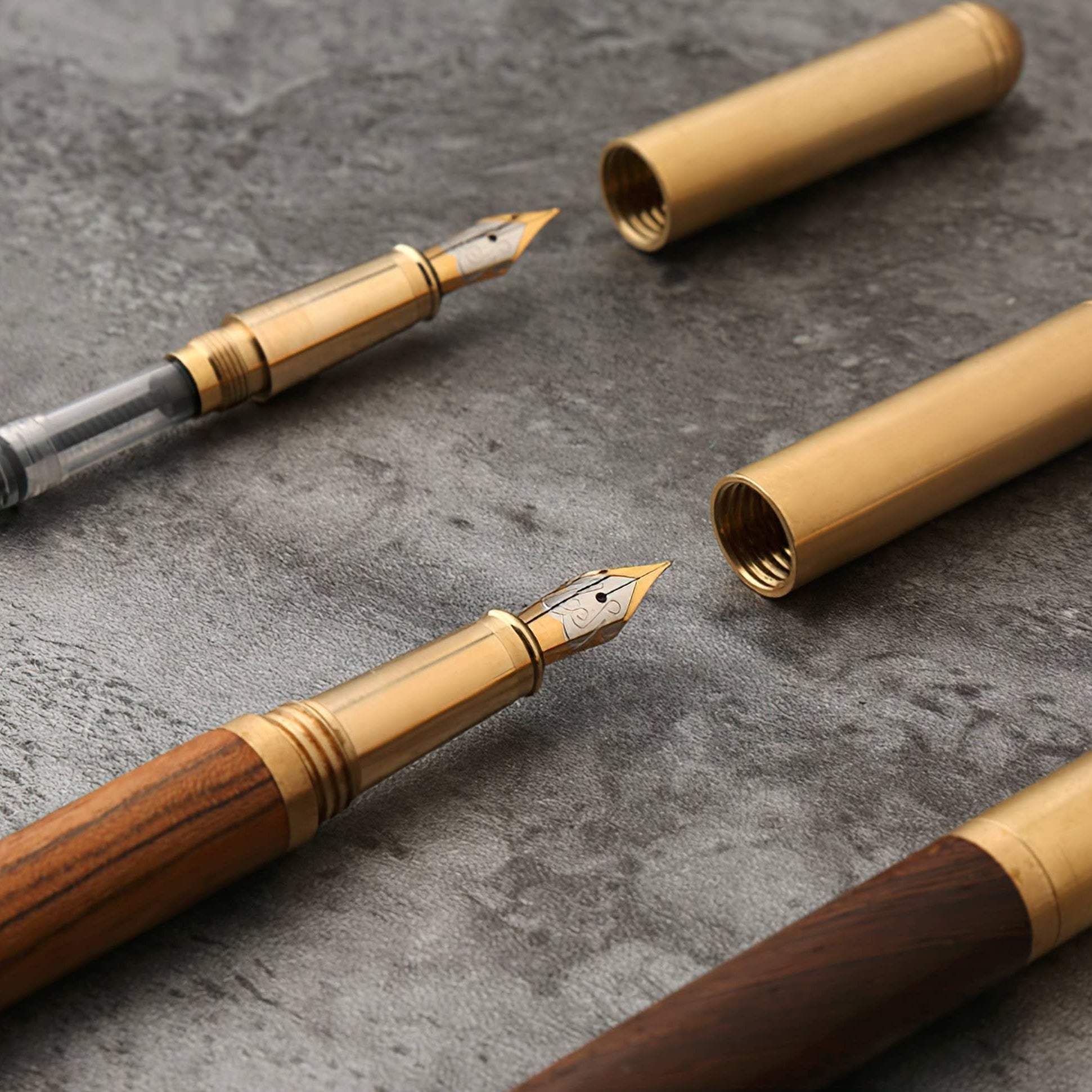 Wood_Fountain_Pens_The_Hemingway_Fountain_Pen_Nib_Detail.jpg